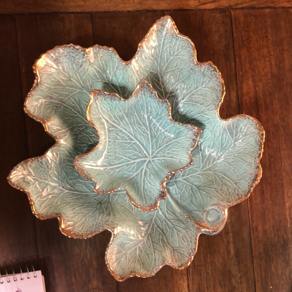Leaf bowls